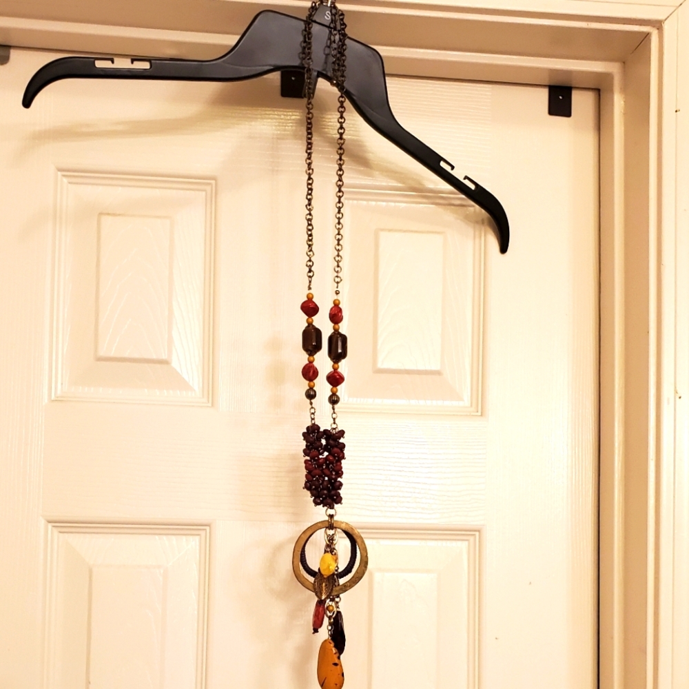 Ladies necklace
